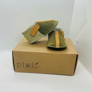 Pipit Baby Shoes